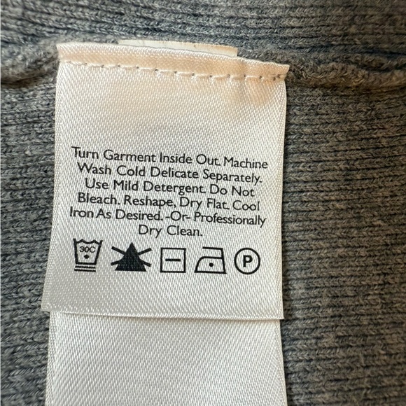 EDDIE BAUER women Classic Gray Zip-Up Sweater/size LP - Picture 9 of 10